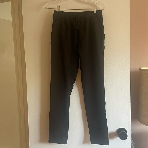 Lululemon Dropt Workout Pants in Black Size 2 - Picture 5 of 11